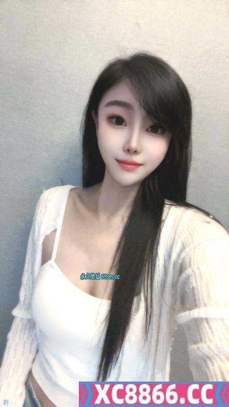 肤白颜值七七