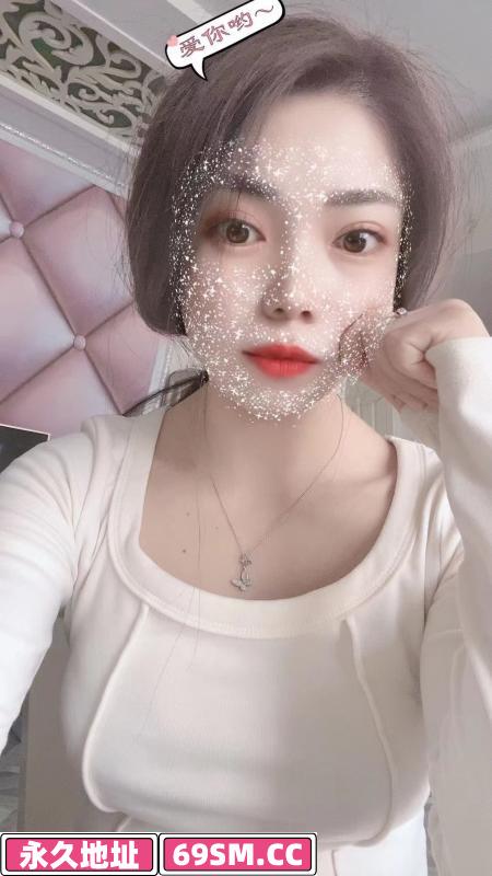 武汉美女玲珑