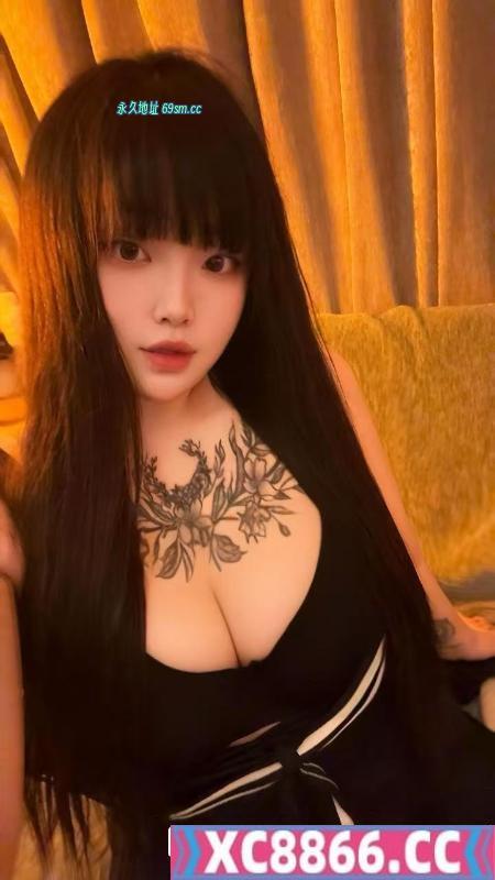 嫩妹超软D乳珊珊