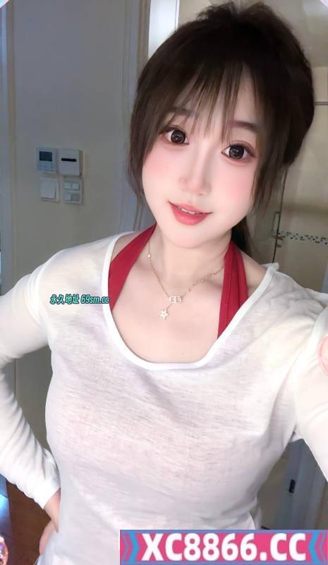 白嫩性感美女凡凡