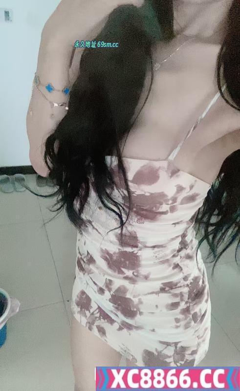 东区妩媚御姐