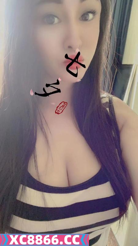 变装少妇