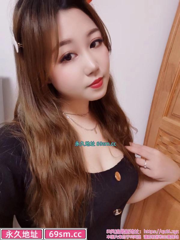 美臀骚樱桃