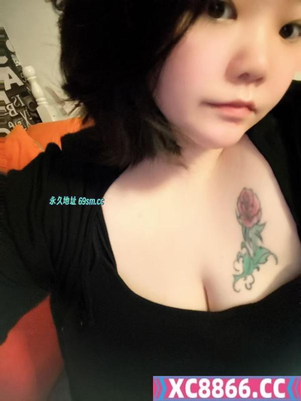 浦东大奶肥臀小少妇