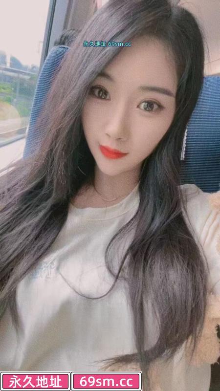 天津性感小嫩模