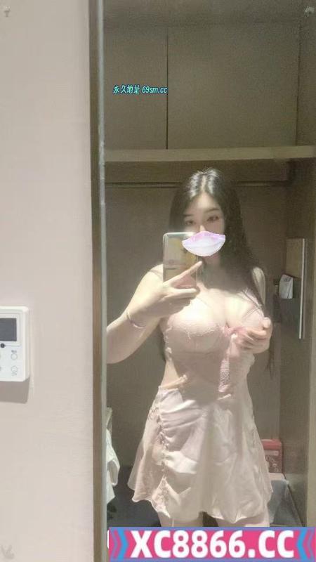 黄岛巨乳川妹子