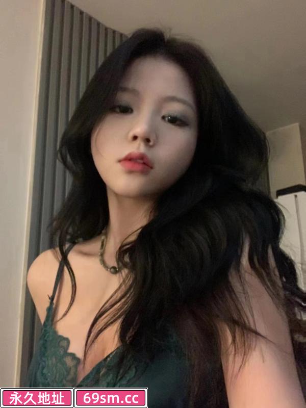 甜美少女 一只小麦
