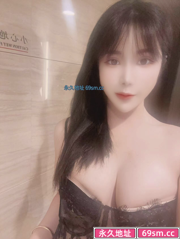 澳门巨乳琳琳