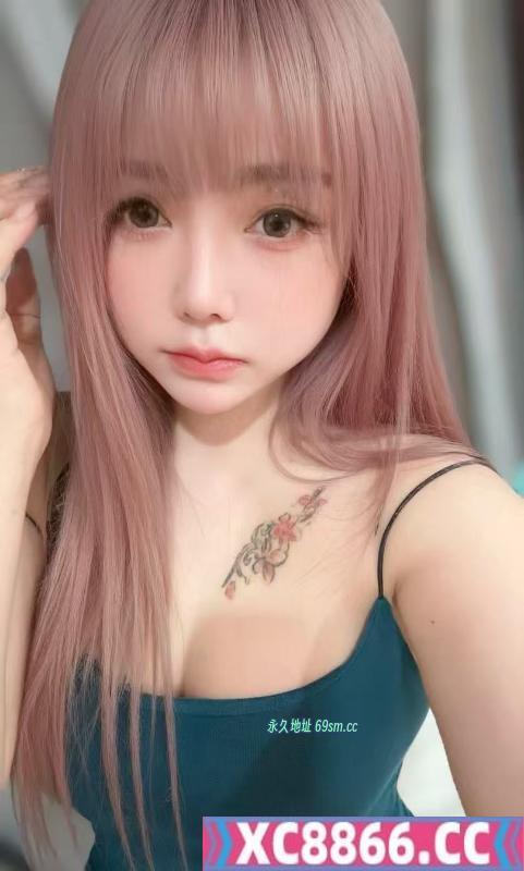 胸很挺的小彩虹