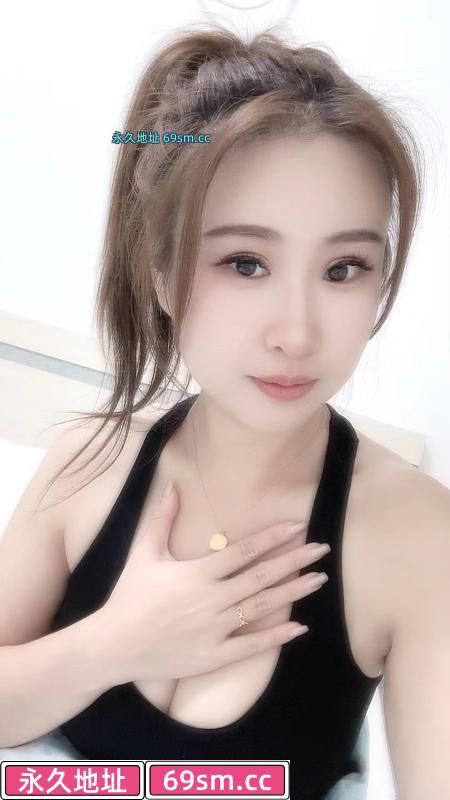 风骚大奶 琪格格
