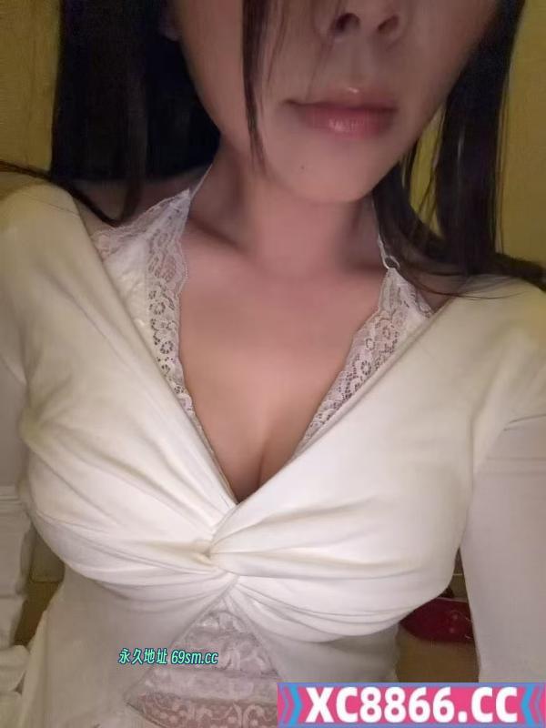 性价比苗条美女