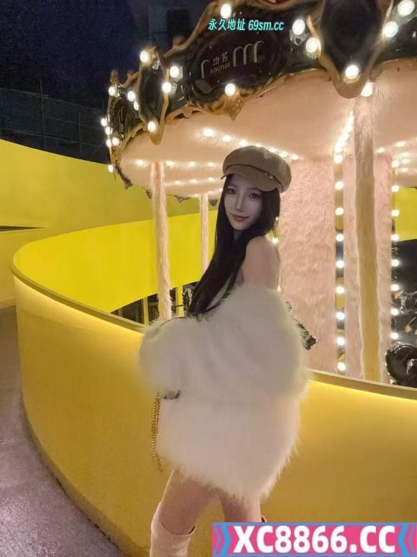 高颜值高挑美女
