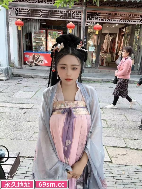 包河区小萌妹静静