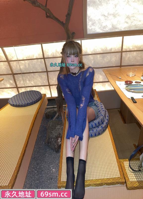 大长腿美女