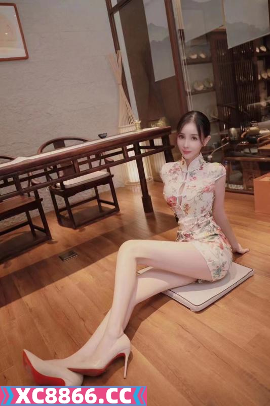 穿着旗袍感觉不一样