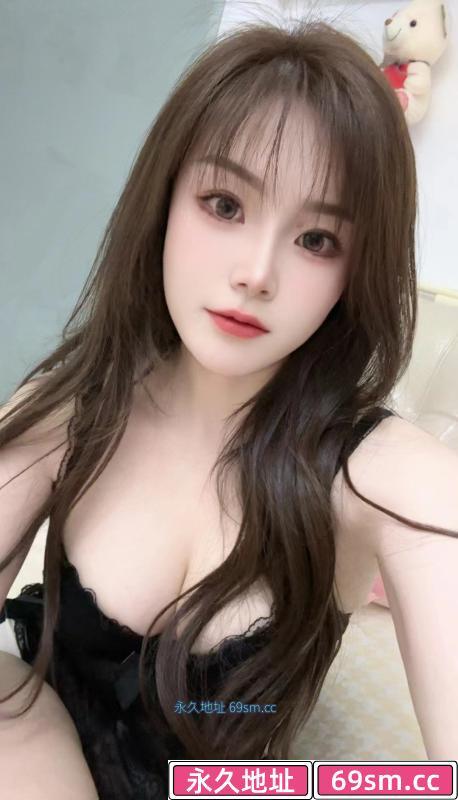 嘉兴性感大胸小姐姐