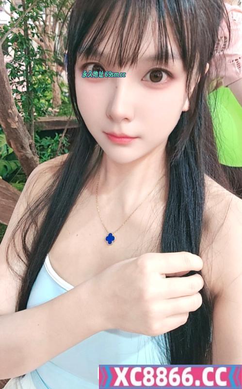 三点粉青青