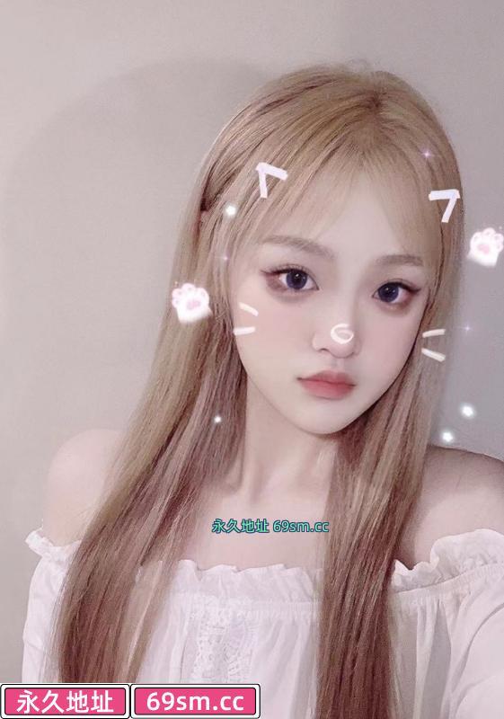 高挑小美女