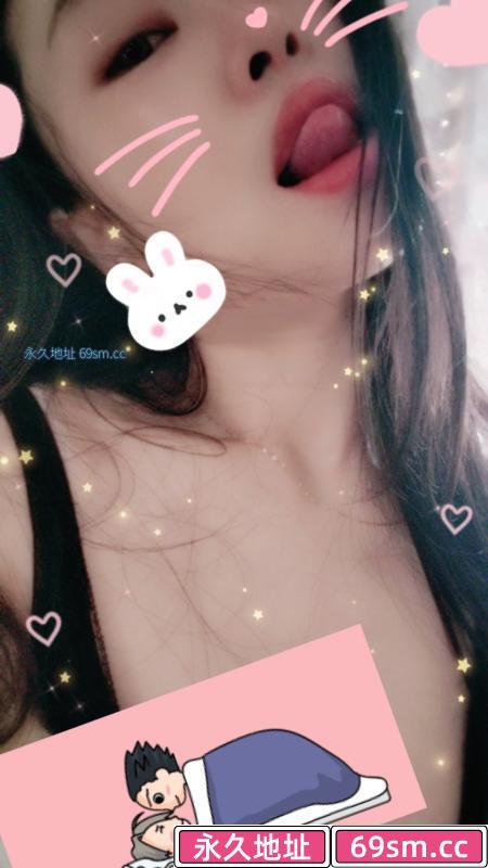 武汉大奶骚货狗尾巴草