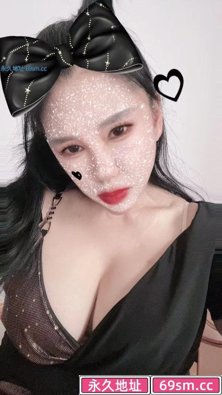 新区巨乳
