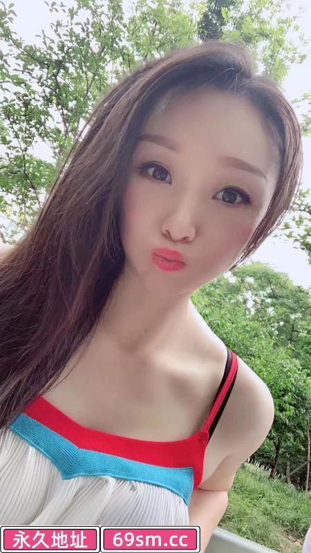 姑苏石路可亲嘴
