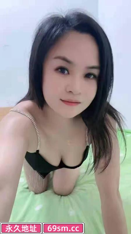 肤白性感小微