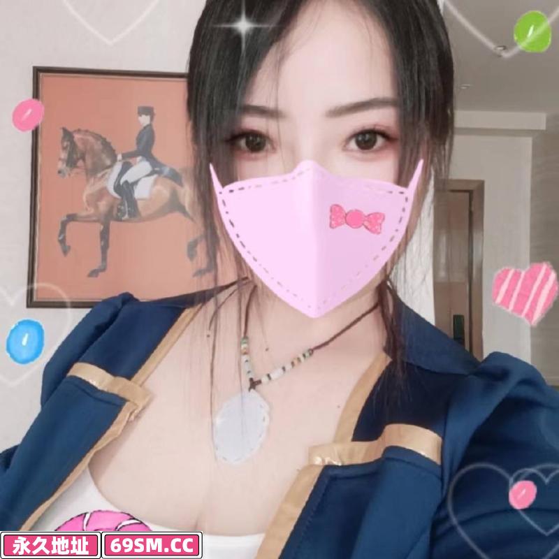 水晶广场大奶兼职少妇