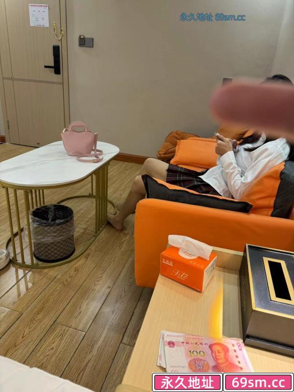 万达小茜
