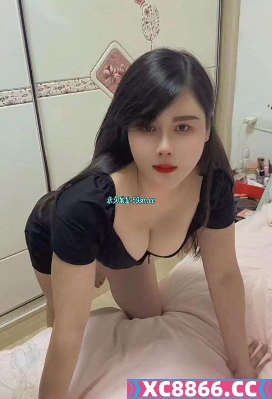 风骚大奶妹子