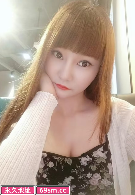 激情擦穴大奶妹