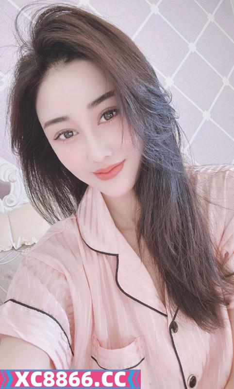 天河性感美唇御姐