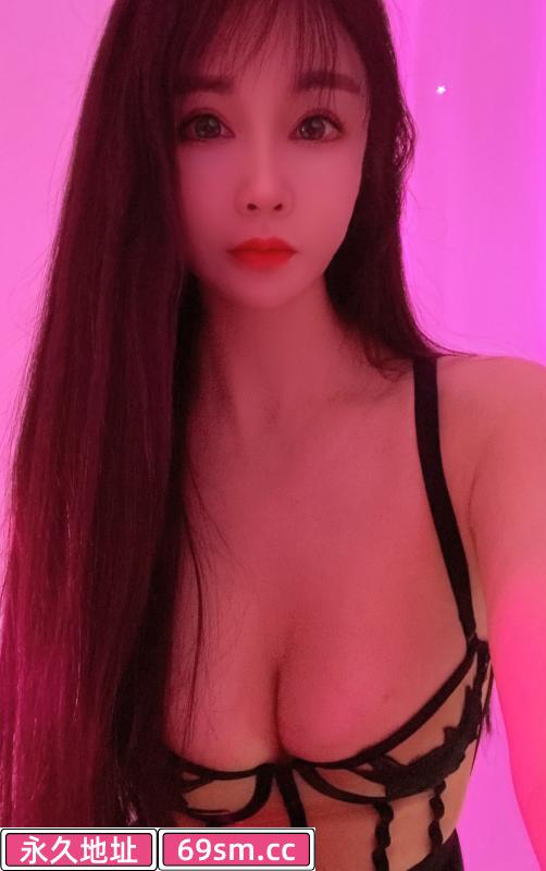 栖霞性感小龙女