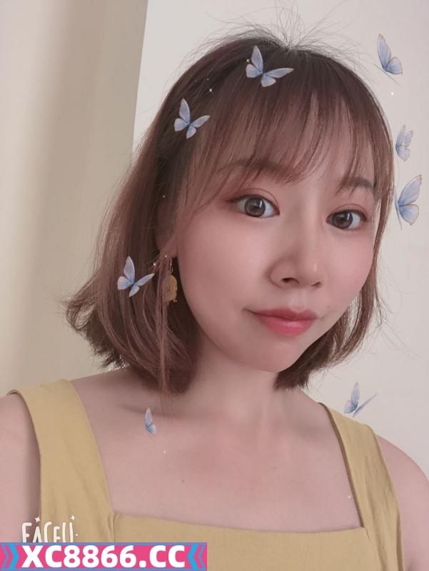风骚短发大波妹子
