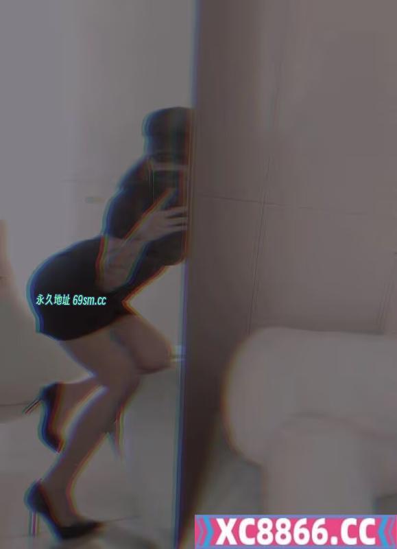 微胖高跟丝袜美妞