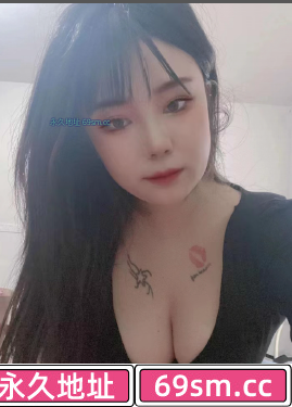 西湖火车站大熊女