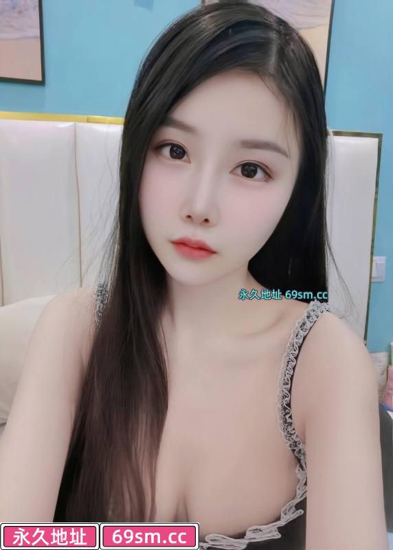 静安清纯性感小嫩妹
