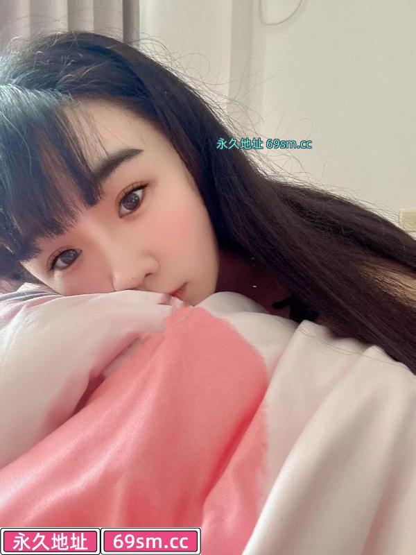 天桥小萝莉