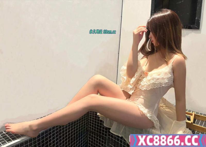 长沙极品美腿小妹子