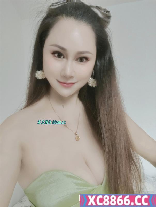 E奶少妇