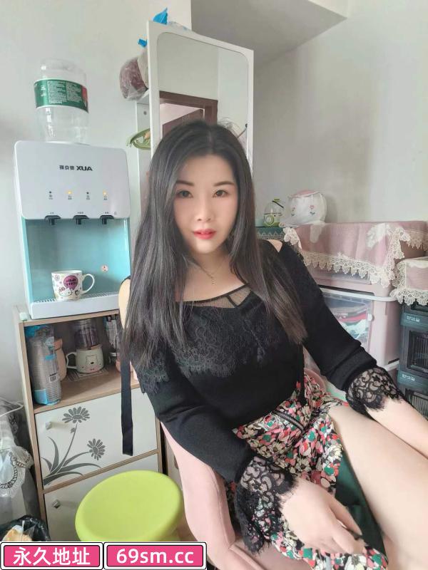 龙岗大芬月儿