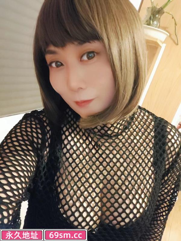 虹口短发少妇