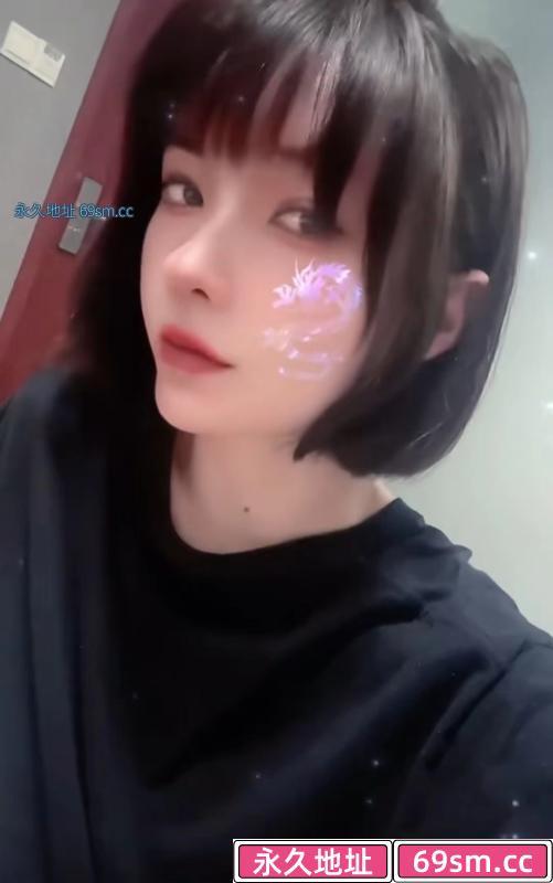 苗条气质妹