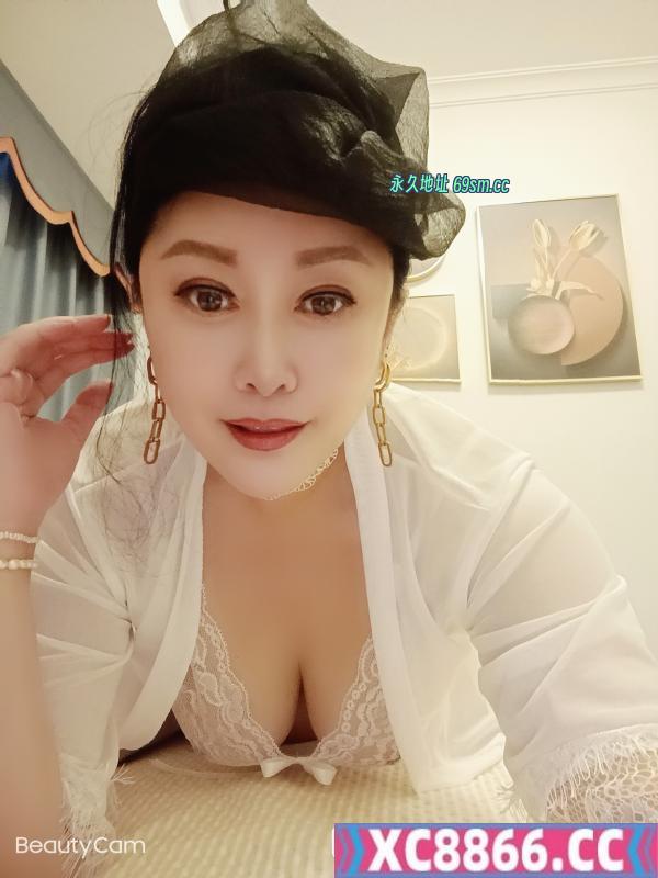 会潮喷的东北小姐姐