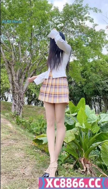 光谷步行街芳芳