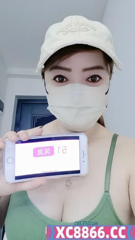 很败火的巨乳少妇