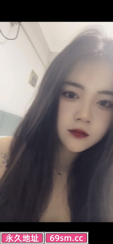 中沙金座微胖嫩妹