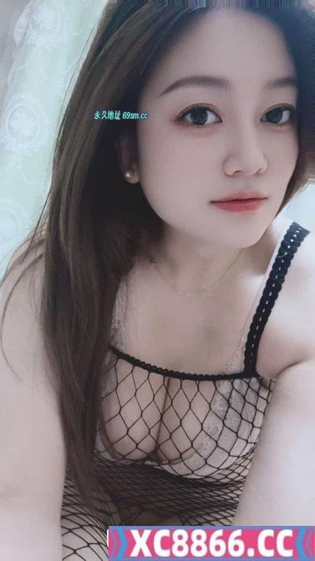 囗暴大奶妹