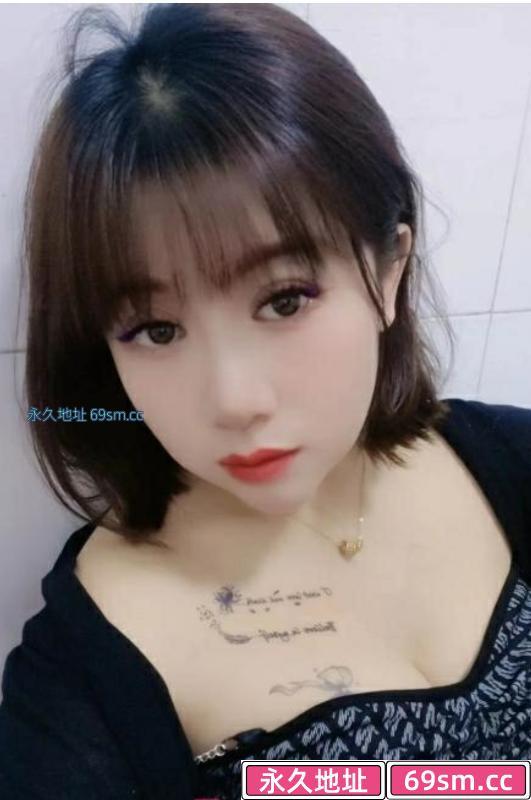 白云少妇琴