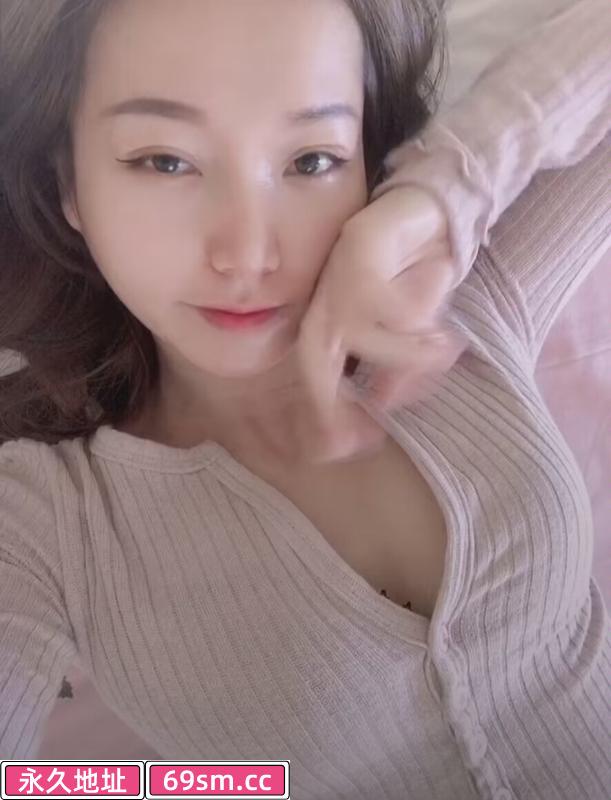 事多的馨月