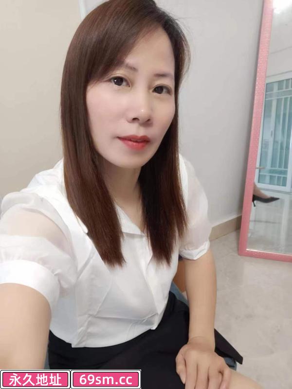 骚女楼凤泄欲记